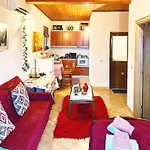 Maria Luxury 