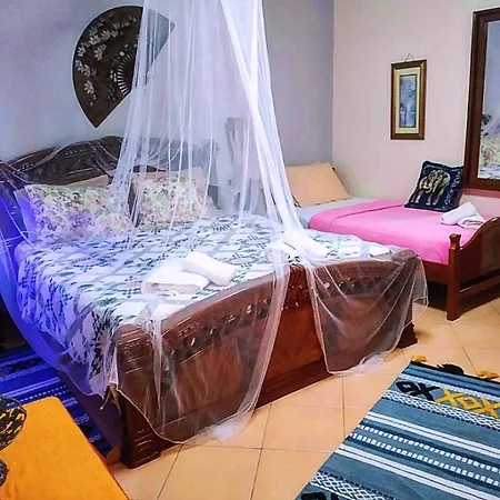 Maria Luxury 