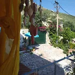 Maria Luxury 