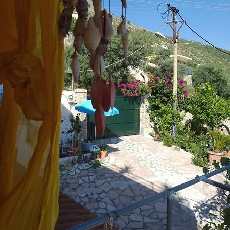 Maria Luxury 