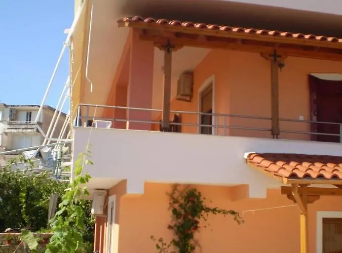 Maria Luxury 