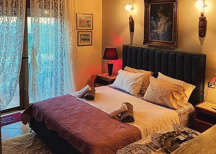 Maria Luxury 